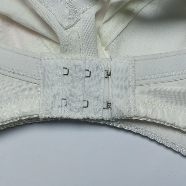 Soothing White Cotton Bra - Image 4